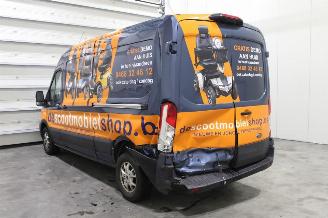 Ford Transit  picture 4
