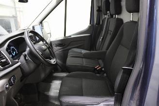Ford Transit  picture 9