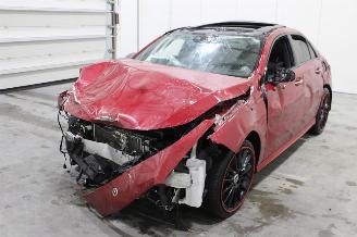krockskadad bil auto Mercedes A-klasse A 250 2024/8