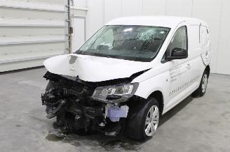 uszkodzony samochody osobowe Volkswagen Caddy  2024/9