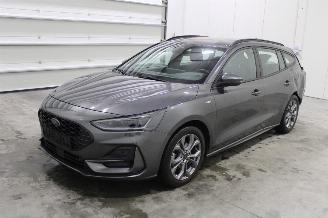 Vaurioauto  passenger cars Ford Focus  2022/12