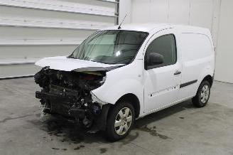 Vaurioauto  passenger cars Renault Kangoo  2021/1