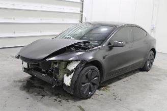 skadebil auto Tesla Model 3  2024/3