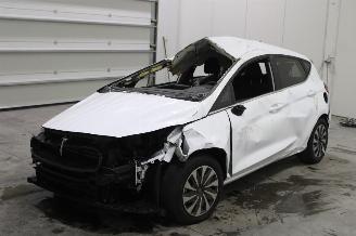 Salvage car Ford Fiesta  2022/11