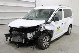 Salvage car Ford Tourneo Connect  2023/5