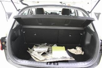 Kia Stonic  picture 18