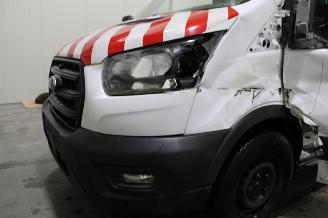 Ford Transit  picture 16