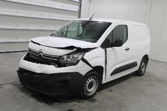Damaged car Citroën Berlingo  2020/5