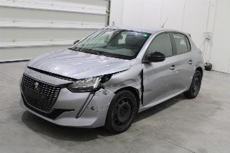 Coche accidentado Peugeot 208  2023/3