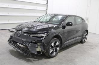 uszkodzony samochody osobowe Renault Mégane Megane 2023/5