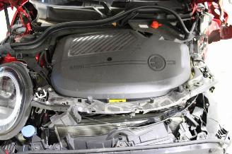 Mini Cooper SE picture 15