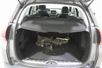 Peugeot 2008  picture 18
