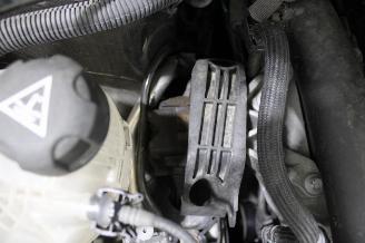 Peugeot 208  picture 22