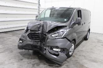 uszkodzony samochody ciężarowe Ford Transit Custom  2021/3