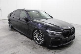 BMW 7-serie 745 picture 3