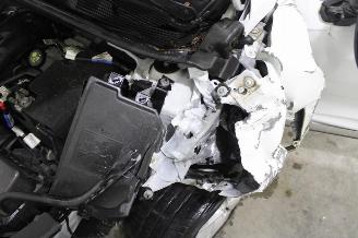 Renault Clio  picture 19