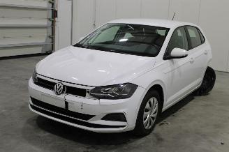 Vaurioauto  passenger cars Volkswagen Polo  2018/6