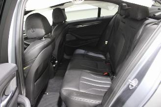 BMW M5  picture 11