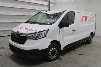 škoda osobní automobily Renault Trafic  2025/7