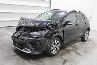 Autoverwertung Kia Stonic  2023/2