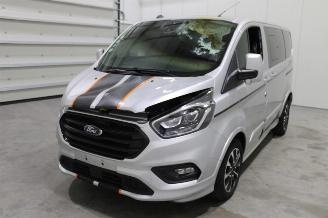 Salvage car Ford Transit  2020/2