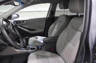 Hyundai Ioniq  picture 12