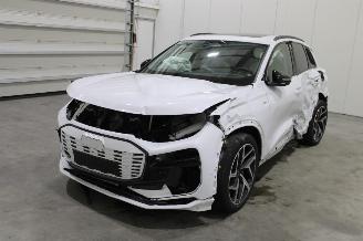 krockskadad bil auto Audi Q6 e-tron 2025/3