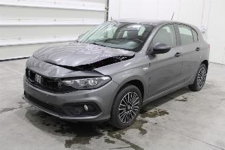 uszkodzony samochody osobowe Fiat Tipo  2021/3