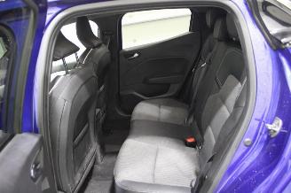 Renault Clio  picture 12