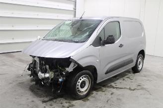  Peugeot Partner  2025/3