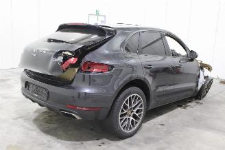 Porsche Macan  picture 4