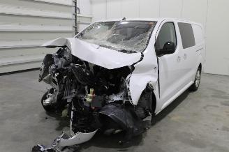 Salvage car Opel Vivaro  2023/8