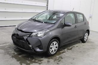Schadeauto Toyota Yaris  2020/7