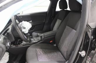 Mercedes Cla-klasse CLA 180 picture 12