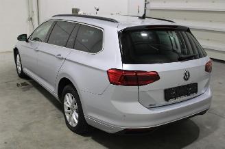 Volkswagen Passat  picture 4