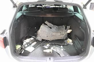 Volkswagen Passat  picture 21