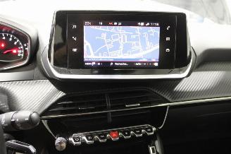 Peugeot 208  picture 15