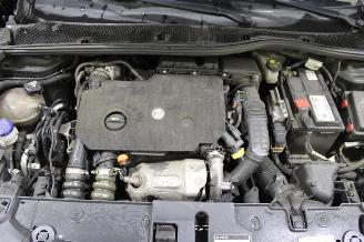 Peugeot 208  picture 16