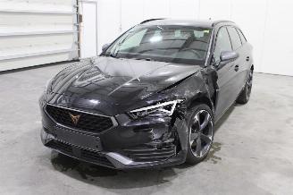 Coche accidentado Cupra Leon  2023/4