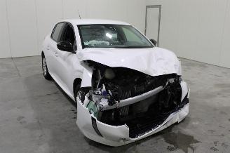 Peugeot 208  picture 2