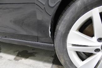 Volkswagen Golf  picture 25