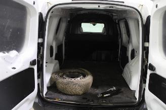 Renault Express  picture 17