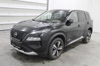 krockskadad bil auto Nissan X-Trail  2023/7