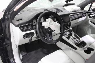 Porsche Macan  picture 11