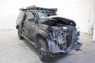 Toyota Hilux  picture 3