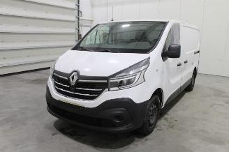 Purkuautot passenger cars Renault Trafic  2020/10