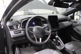 Renault Clio  picture 10