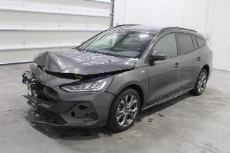 krockskadad bil auto Ford Focus  2023/2