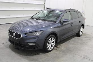skadebil auto Seat Leon  2023/6