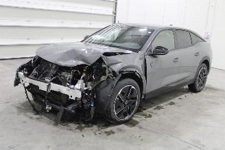 Damaged car Peugeot 408  2025/9